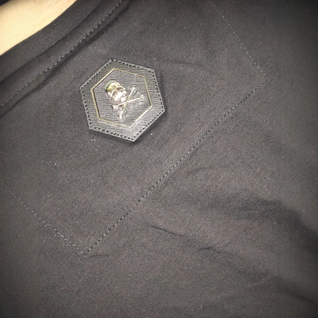 2025 neue Schädel Strass Kurza – Streetwear Clothing Brand Bewertung und Preis